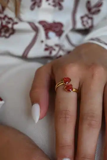 Amora ring