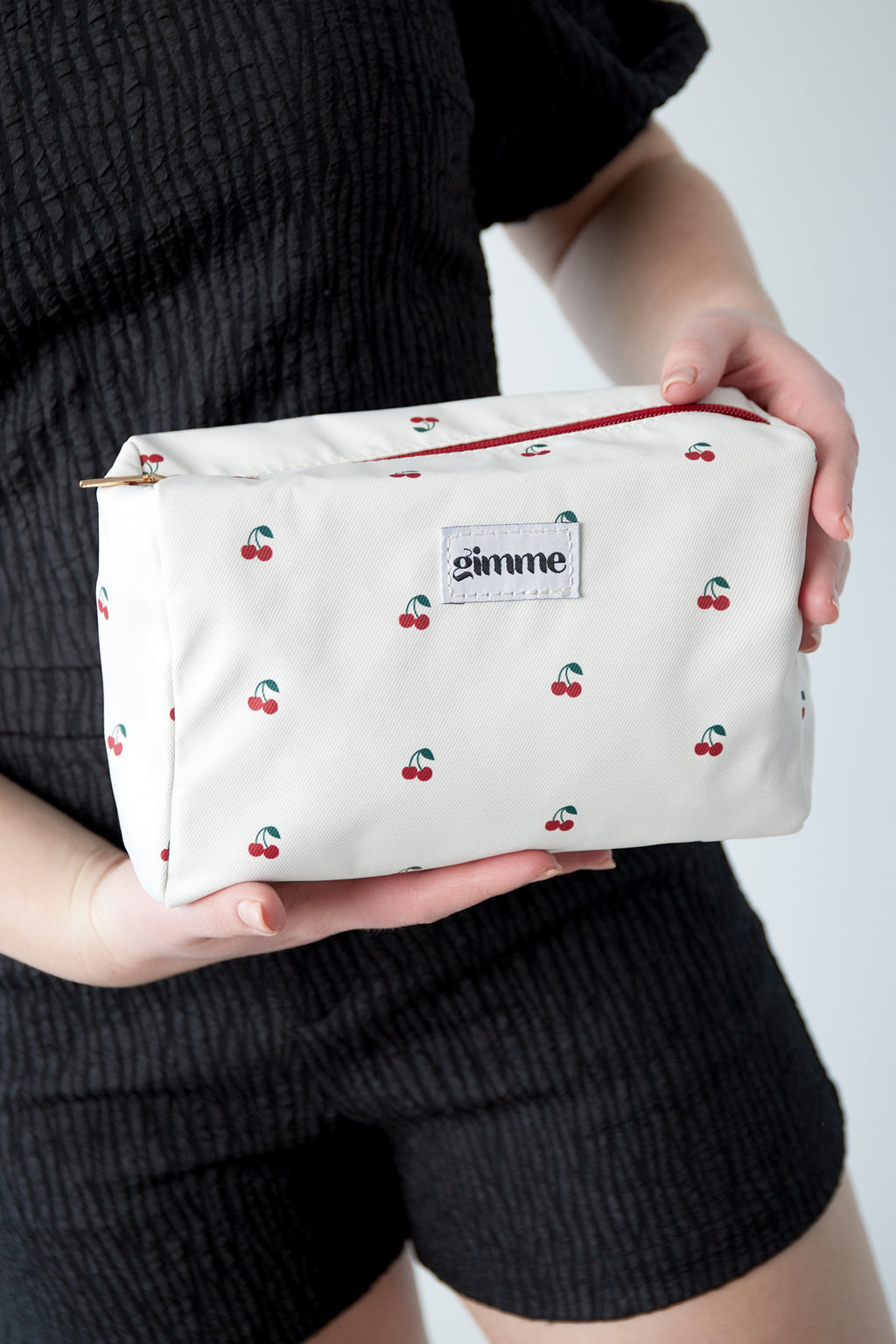MAKE-UP BAG