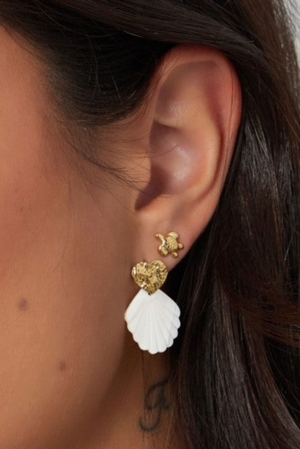 EARRINGS SHELL WITH HEART